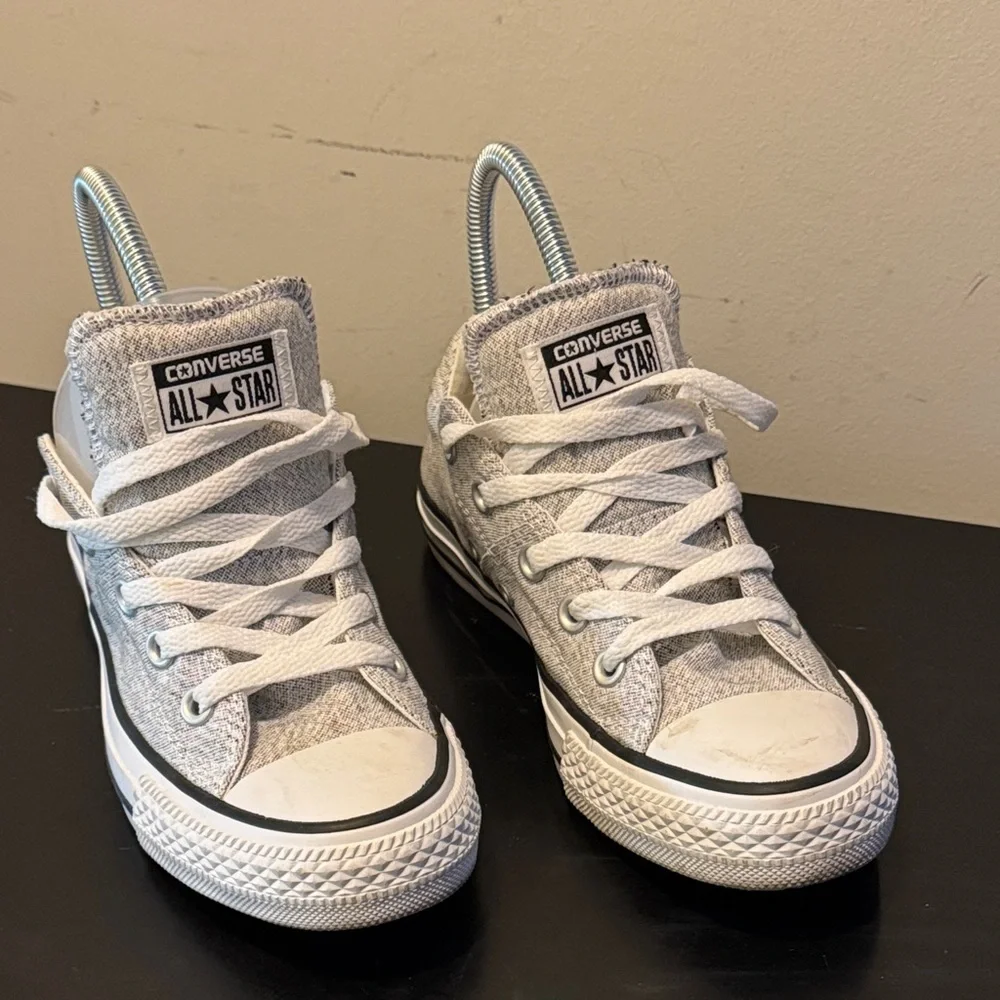 Converse stylish sneakers
